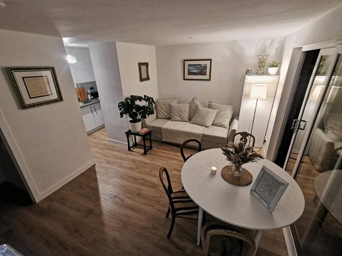 Peaceful House In The Heart Of Glasgow City, Close To Queen Elizabeth Hospital And Govan Subway, Free Private Parking Экстерьер фото